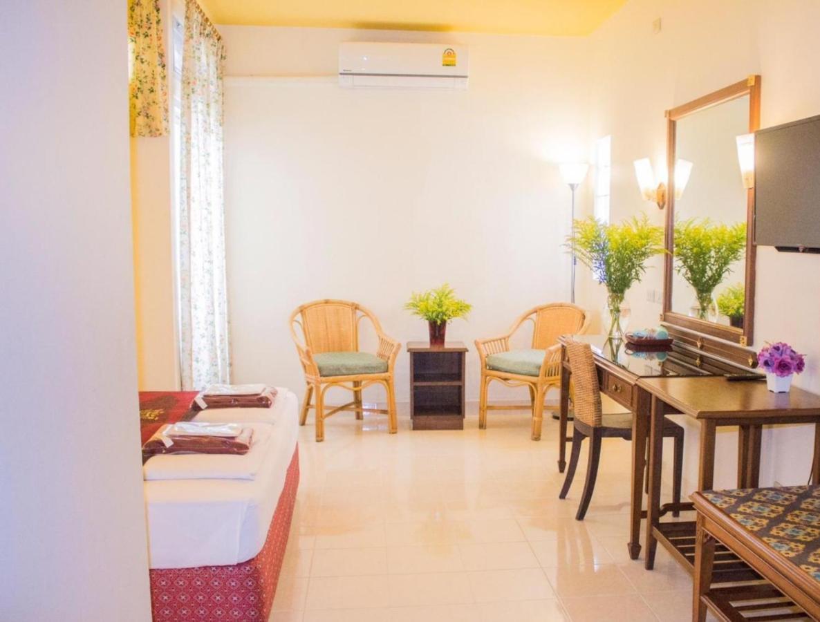 People Place Classic Hotel Sha Extra Plus Chiang Mai Extérieur photo