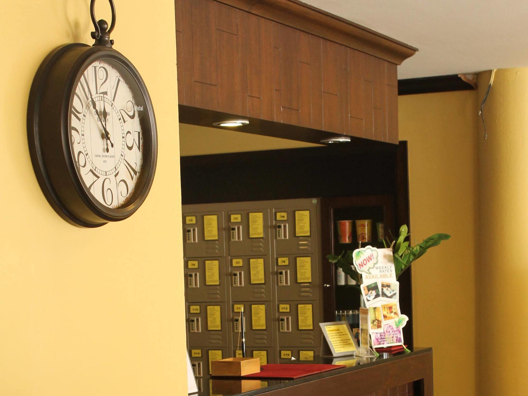 People Place Classic Hotel Sha Extra Plus Chiang Mai Extérieur photo