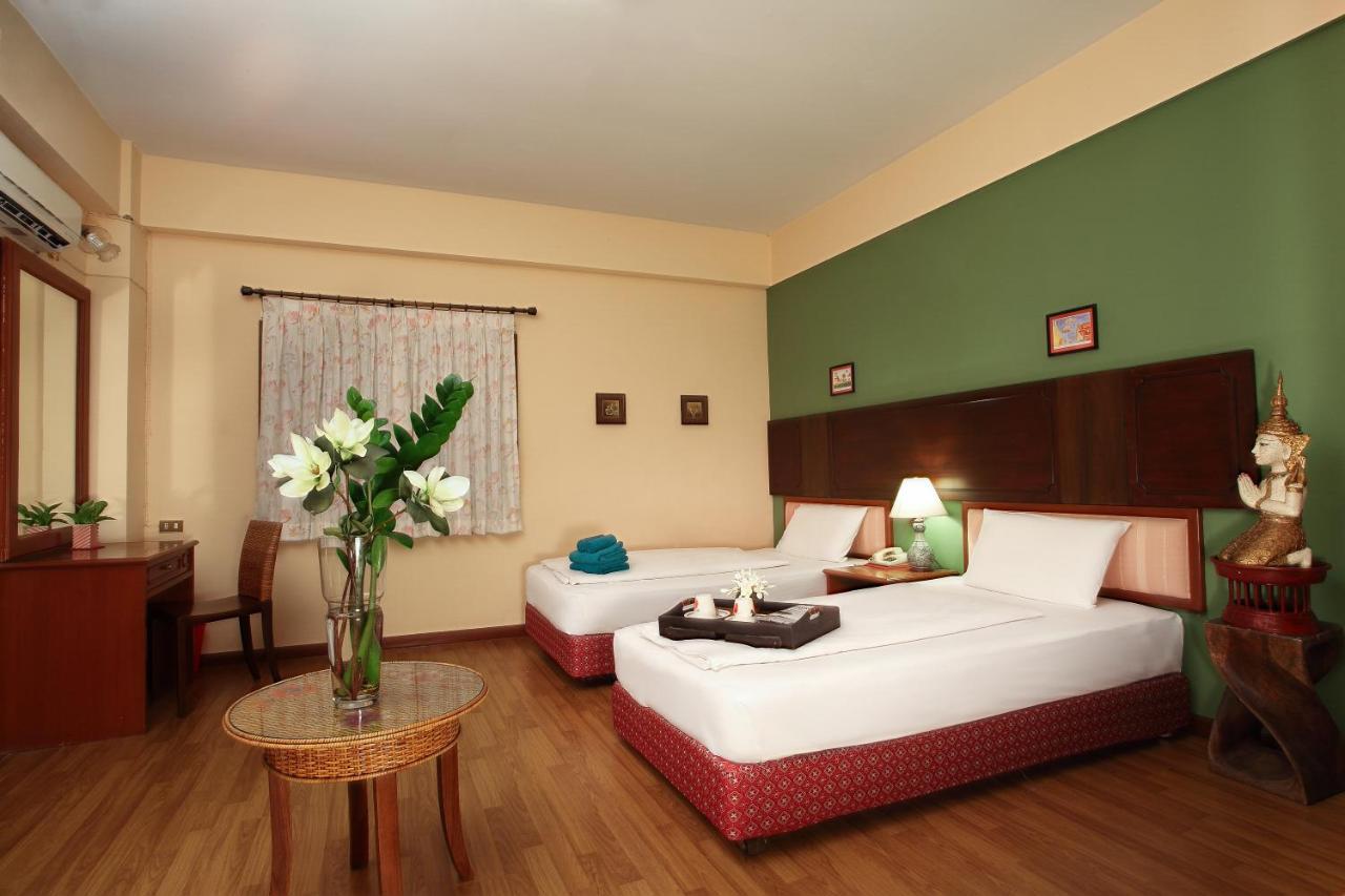 People Place Classic Hotel Sha Extra Plus Chiang Mai Extérieur photo